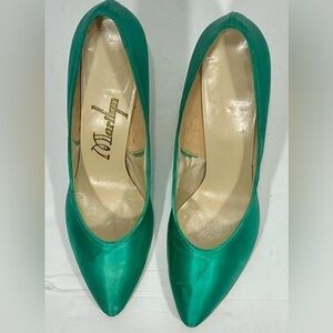 VINTAGE 60’S GREEN SATIN MARLYN SHOES SIZE 7